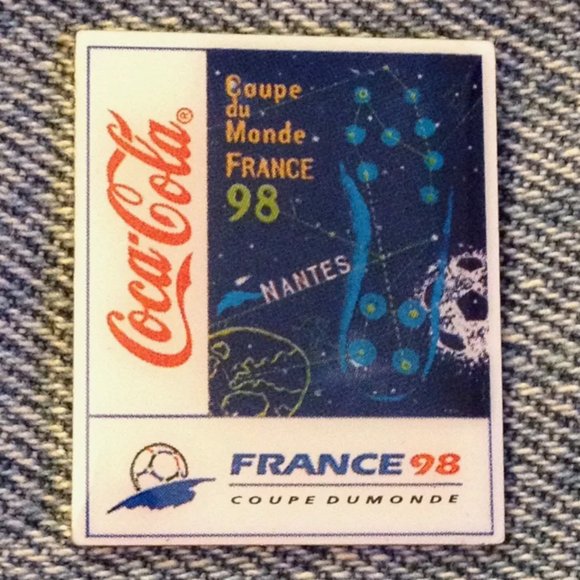 Lot of 7 World Cup Soccer ~ Football Pins ~ 1998 ~ Stadium Cities ~ Coca Cola - Picture 7 of 8